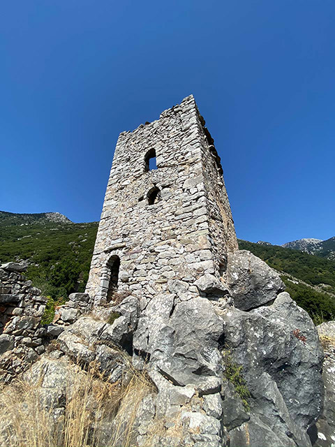 Σκηνές και αξιοθέατα στην Καρδαμύλη